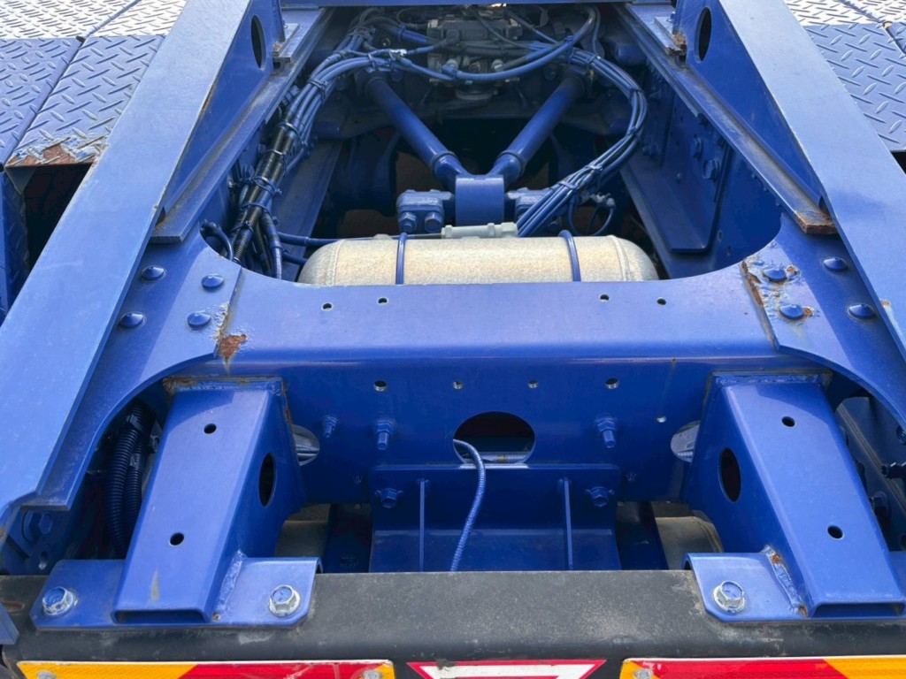 日野 プロフィア QDG-SS1EKDAの写真10