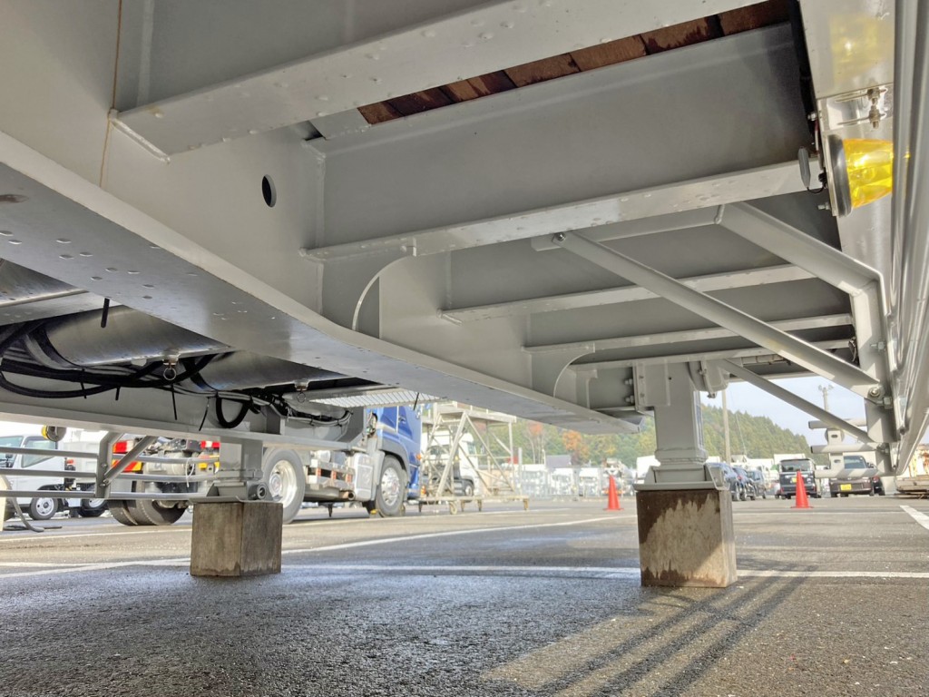 シャーシとネタの状態です。(横ネタ鉄製です)|トレクス PLR430CMの写真7