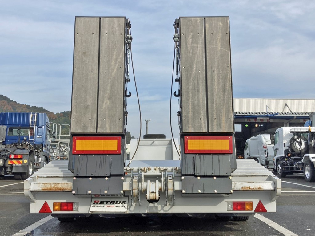 オートスライド機能付きです。(歩みを縮めた状態です)|トレクス PLR430CMの写真17