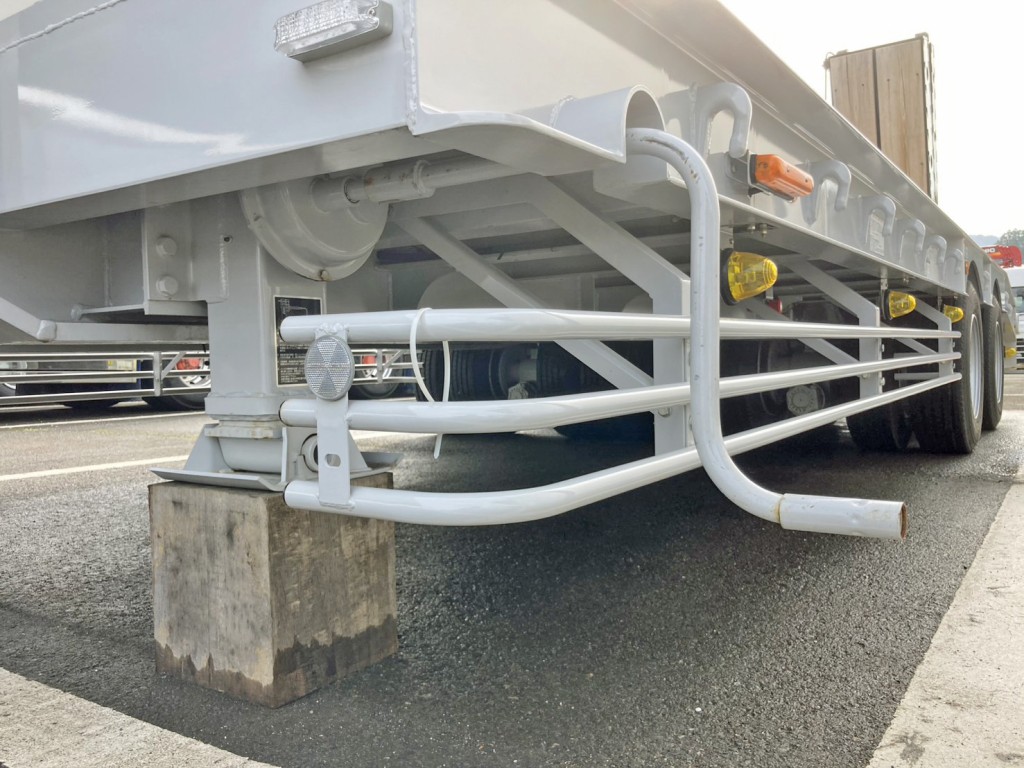 補助脚は脱着式のハンドルで操作します。|トレクス PLR430CMの写真23