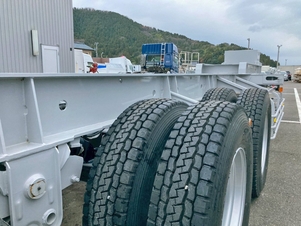 シャーシの状態です。|トレクス NCCTB32082の写真7