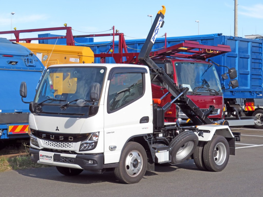 三菱 キャンター 2RG-FBAV0(2WD)の写真1