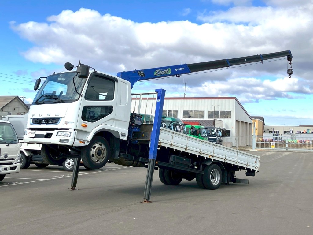 三菱 ファイター 2KG-FK62F(2WD)の写真1