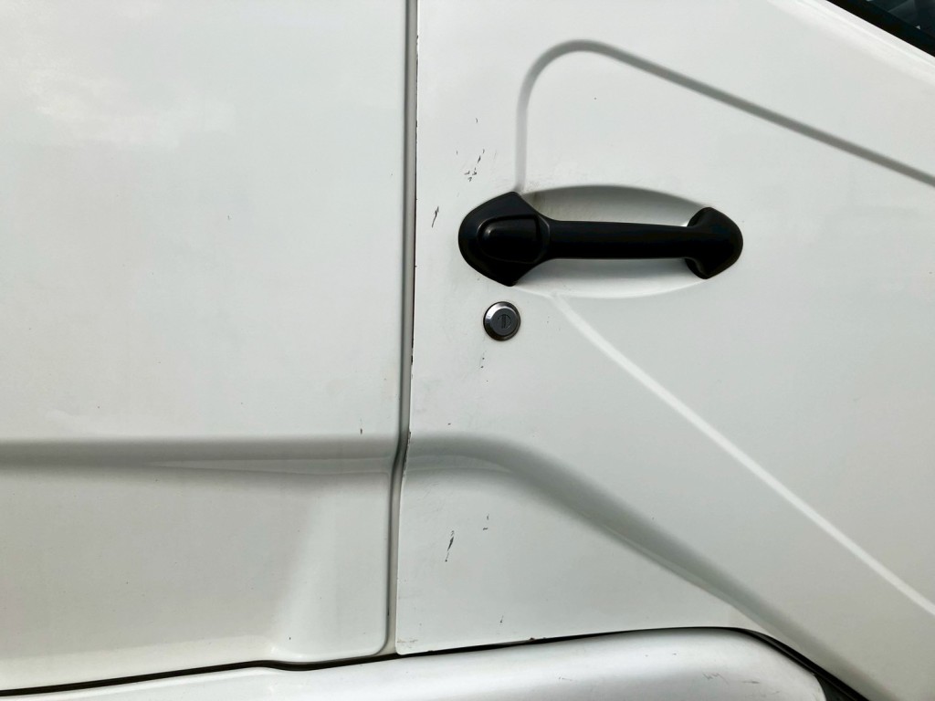 三菱 ファイター 2KG-FK62F(2WD)の写真31