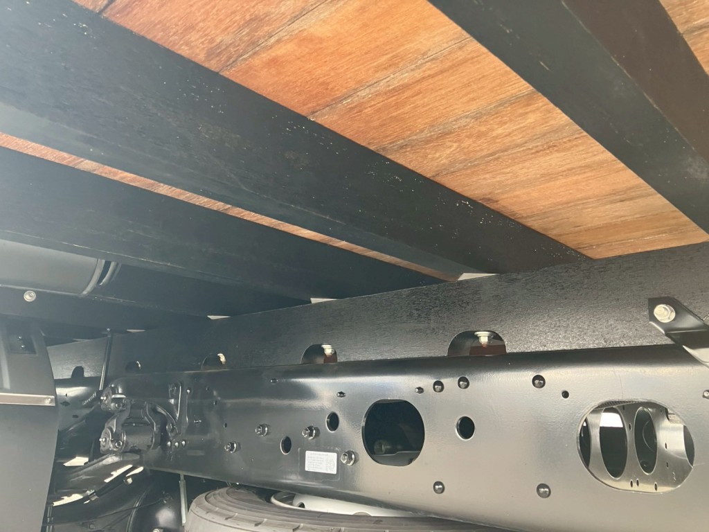 シャーシとネタの状態です。|三菱 ファイター 2KG-FK62FZの写真6