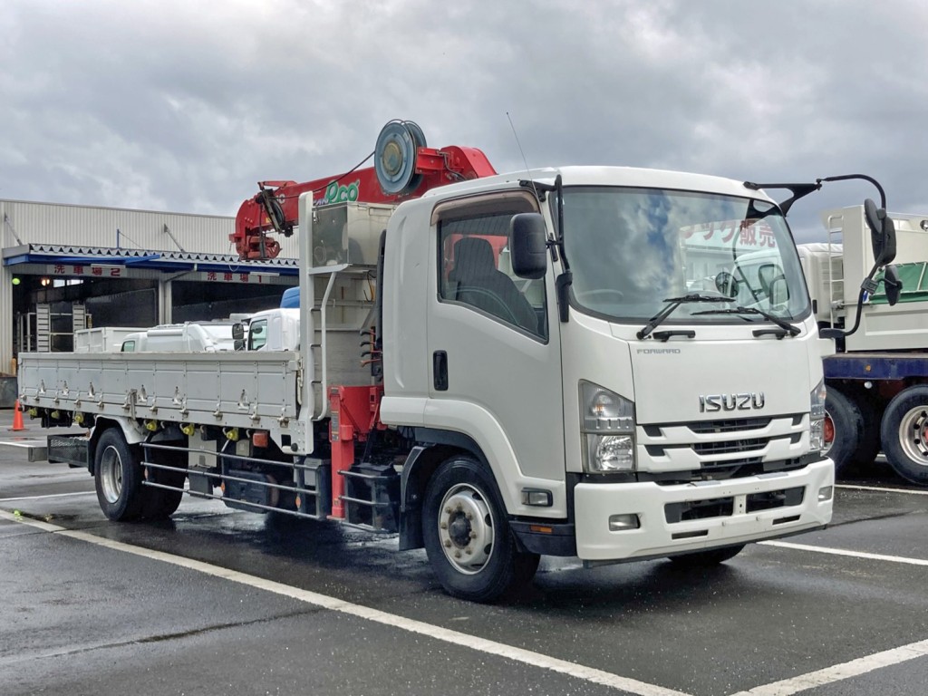 いすゞ フォワード QKG-FTR34S2の写真2