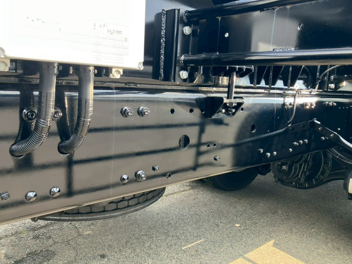 シャーシの状態です。|三菱 スーパーグレート 2PG-FV80VZの写真6
