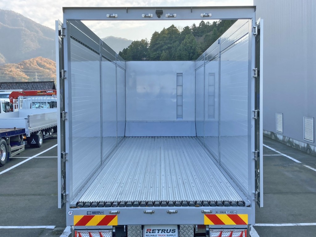 床はムービングフロアー・アルミ製です。|三菱 スーパーグレート 2PG-FS84HZの写真11