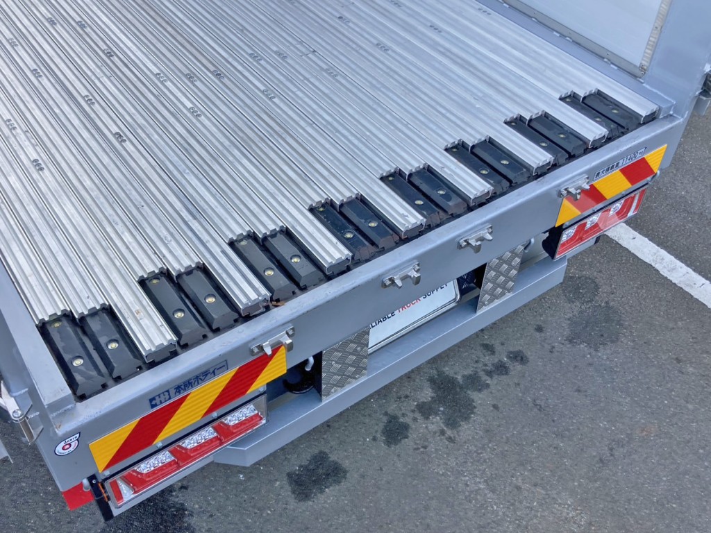 ムービングフロアー作動時の状態です。②|三菱 スーパーグレート 2PG-FS84HZの写真13
