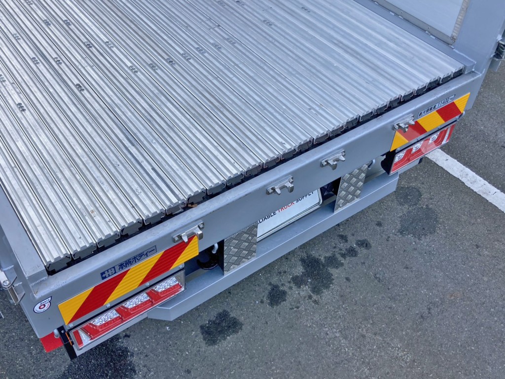 ムービングフロアー作動時の状態です。④|三菱 スーパーグレート 2PG-FS84HZの写真15