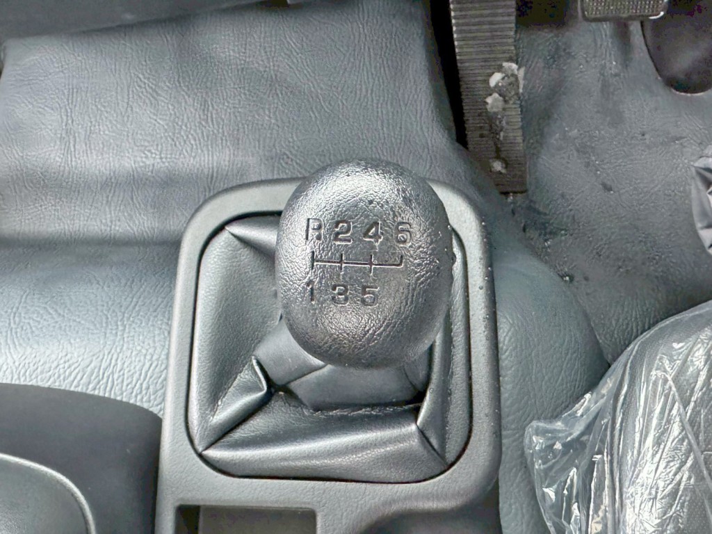 三菱 ファイター 2KG-FK62F(2WD)の写真19