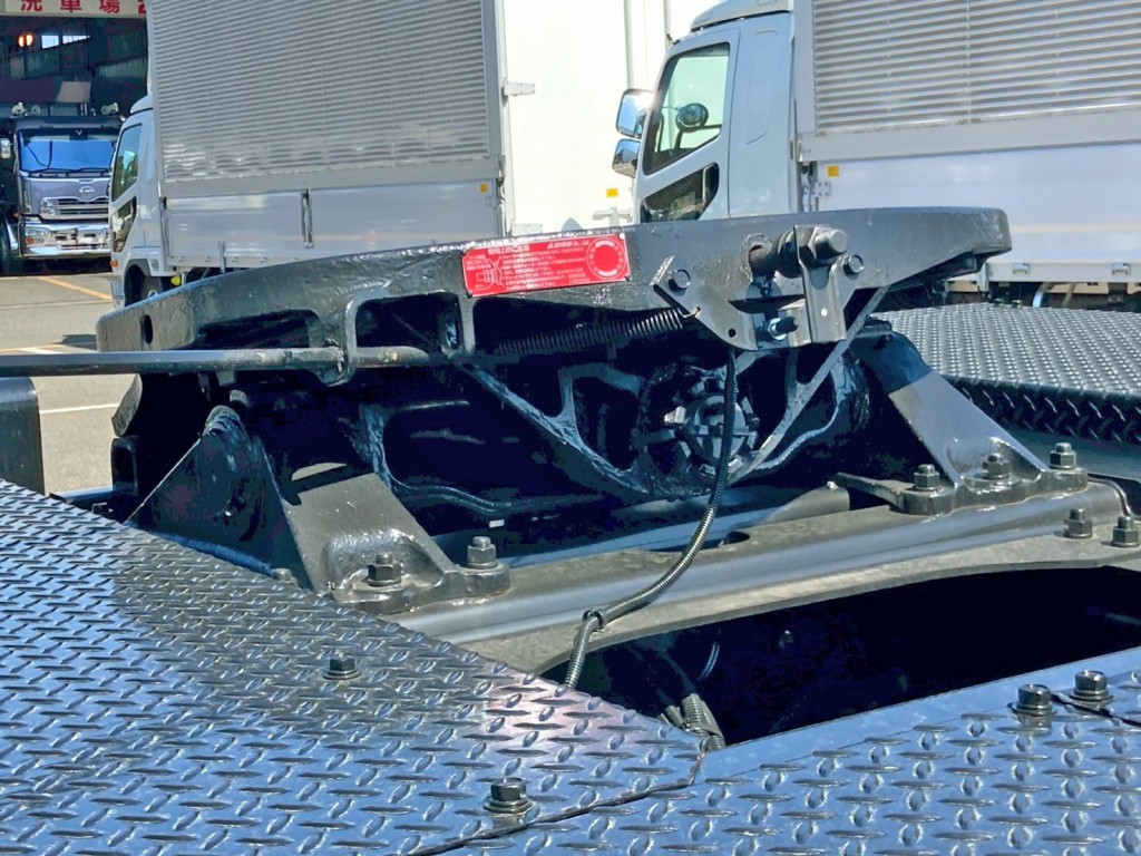 十字カプラです。|三菱 スーパーグレート 2KG-FV80VJRの写真13