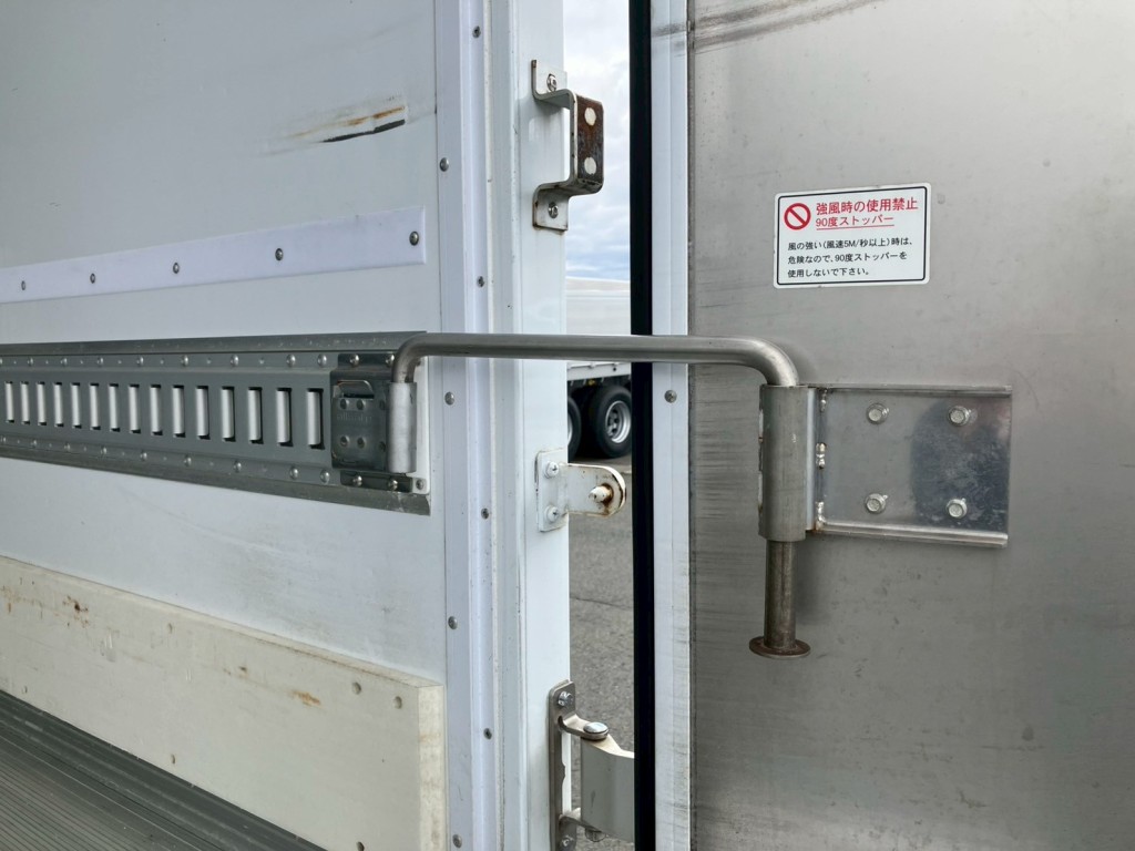 ストッパーの状態です。|日野 レンジャー 2KG-FC2ABA(2WD)の写真10