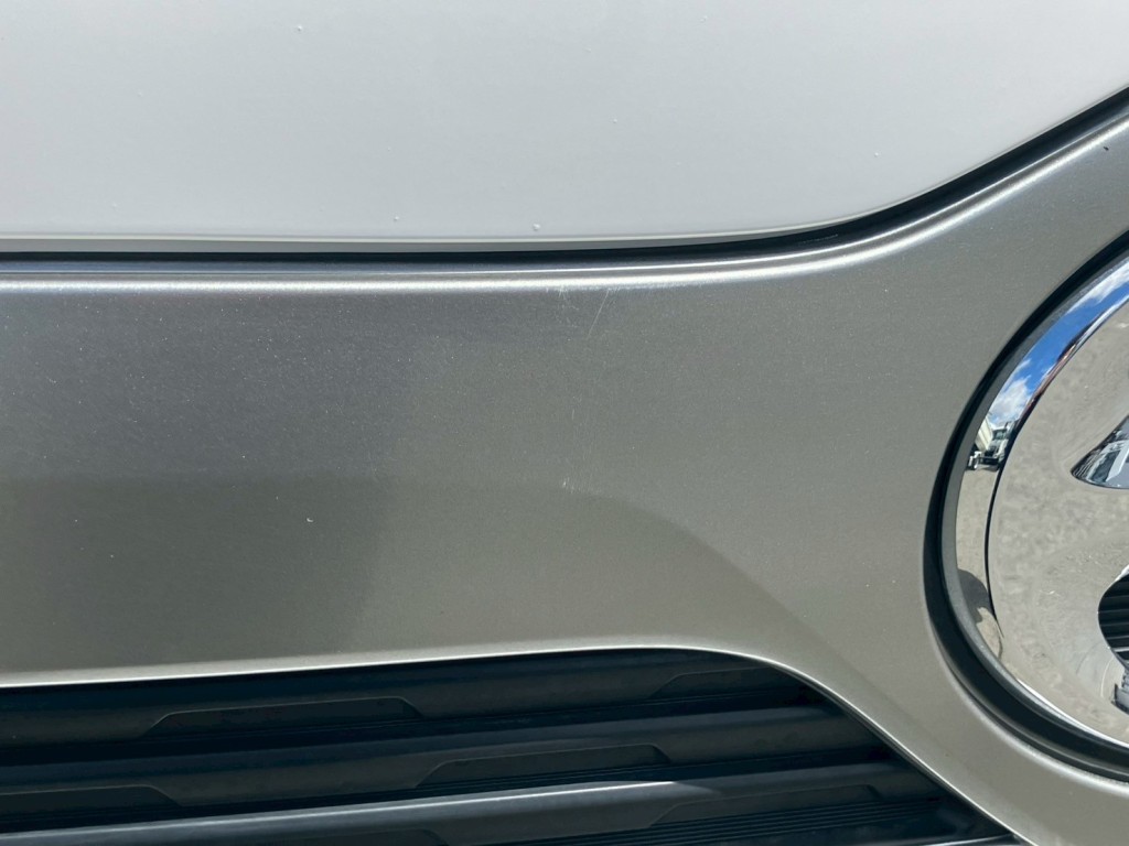 フロントグリルにキズがあります。|日野 レンジャー 2KG-FC2ABA(2WD)の写真25