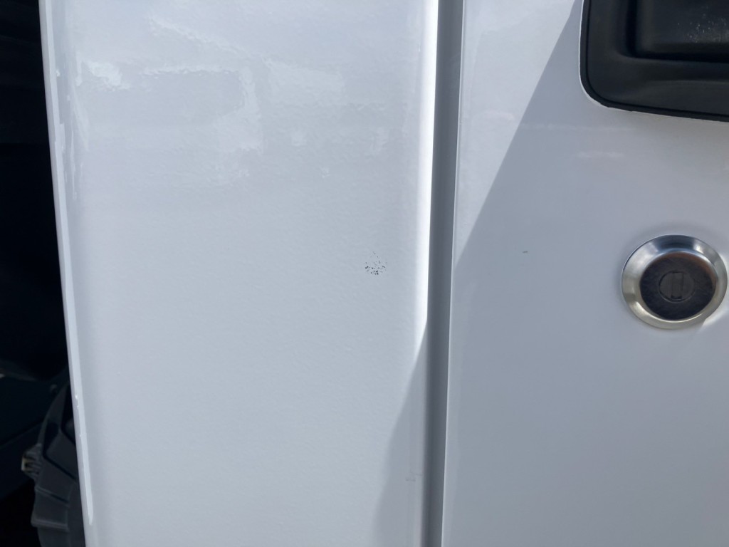 運転席側クォーターパネルにキズがあります。|日野 レンジャー 2KG-FC2ABA(2WD)の写真32