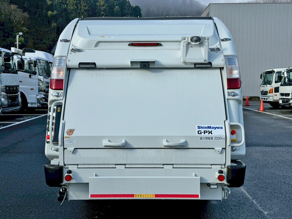 リヤ周りの状態です。|三菱 キャンター 2RG-FEAV0(2WD)の写真13