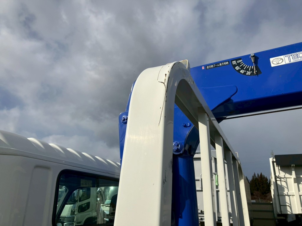 助手席側プロテクター側面にキズがあります。|トヨタ カゼット 2RG-XZU712(2WD)の写真17