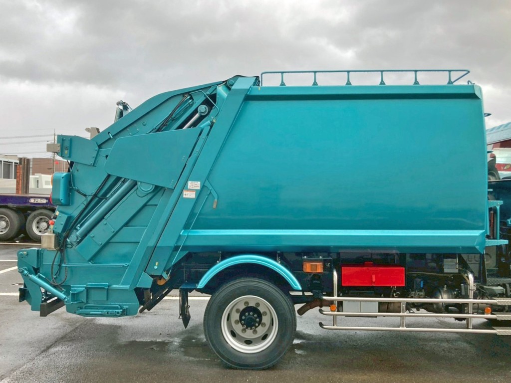 タンクの外観状態です。(運転席側)|日野 レンジャー LKG-FJ7JDAAの写真32