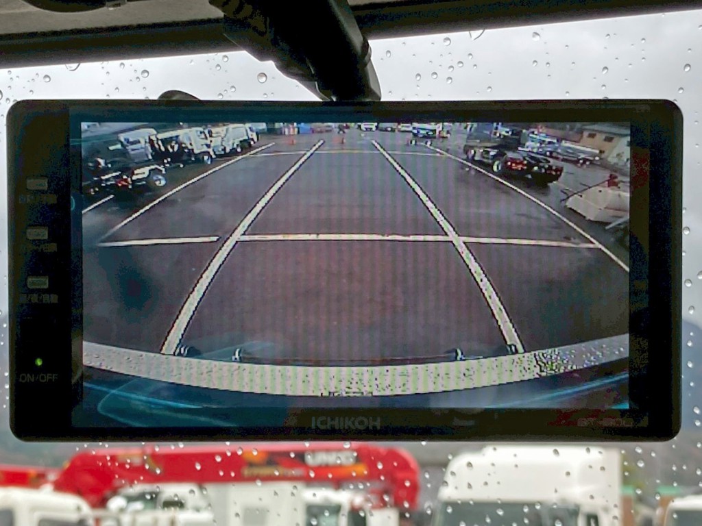 液晶バックモニター付きです。|日野 レンジャー LKG-FJ7JDAAの写真41