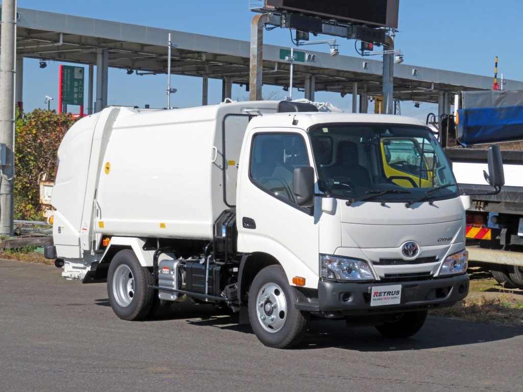 トヨタ カゼット 2KG-XZU605A(2WD)の写真3