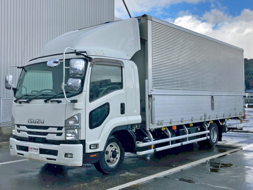 いすゞ フォワード 2RG-FRR90S2(2WD)の写真1