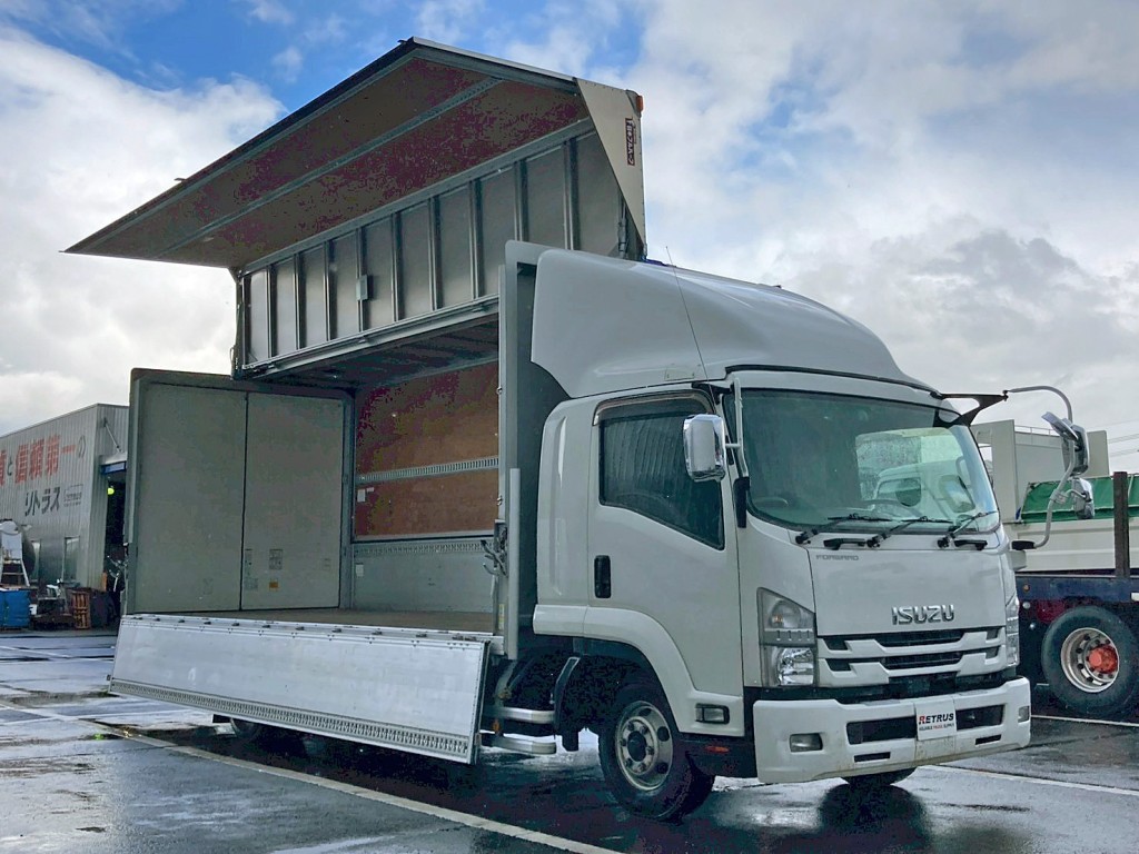 いすゞ フォワード 2RG-FRR90S2(2WD)の写真2