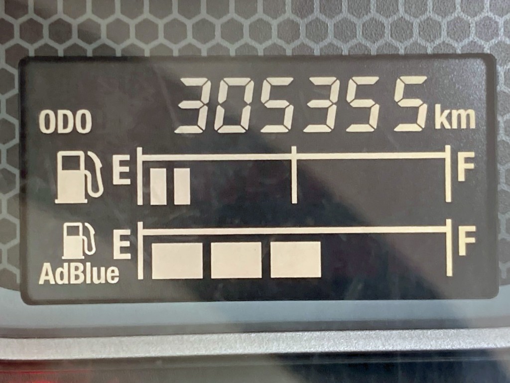 いすゞ フォワード 2RG-FRR90S2(2WD)の写真30