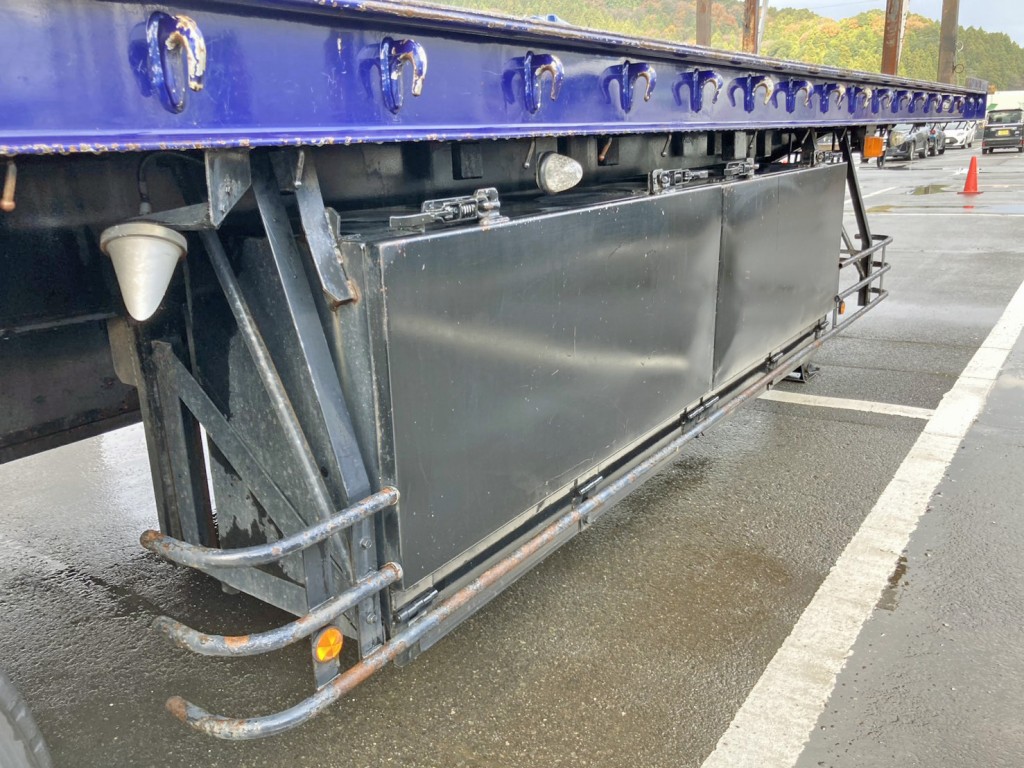 運転席側に工具箱が2つ付いています。|東邦 TF36H2C3の写真19