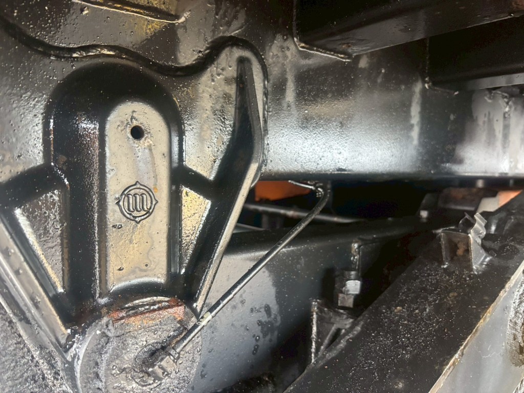 シャーシとネタの状態です。(縦ネタ・横ネタは鉄製です)|三菱 スーパーグレート 2PG-FV70HXの写真6