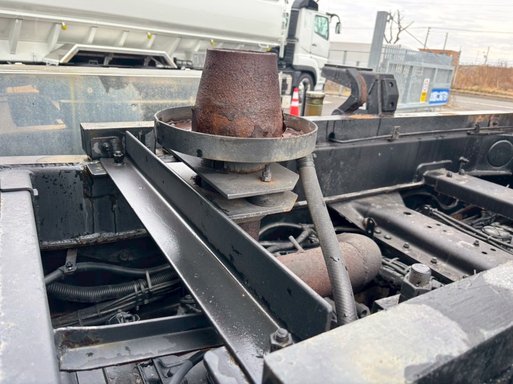 床暖房付です。|三菱 スーパーグレート 2PG-FV70HXの写真18