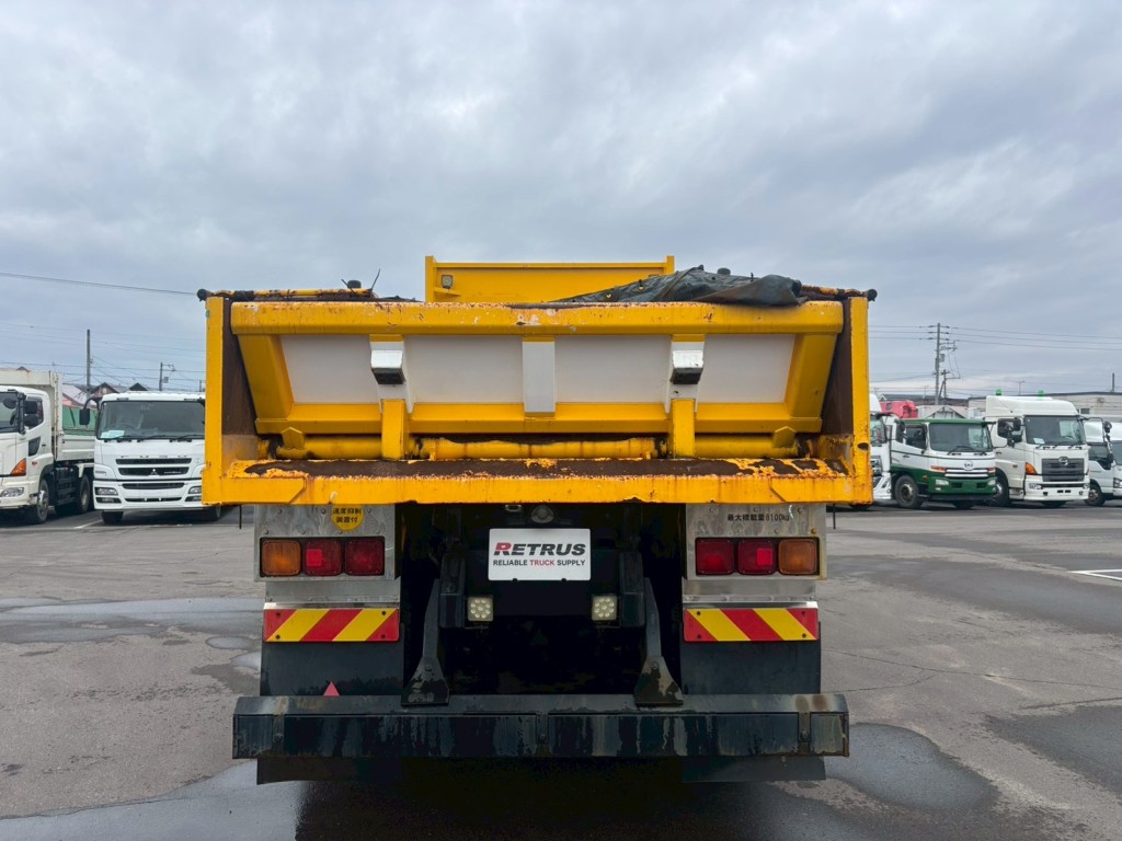 リヤ周りの状態です。|三菱 スーパーグレート 2PG-FV70HXの写真20