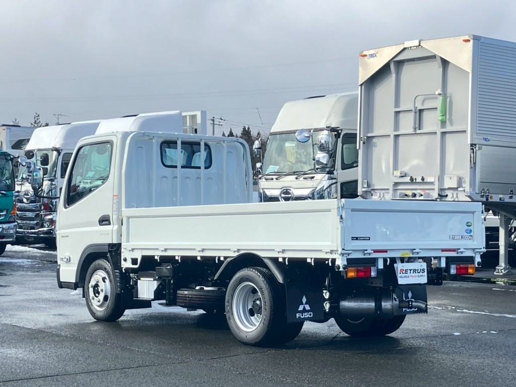 三菱 キャンター 2RG-FBA20(2WD)の写真3