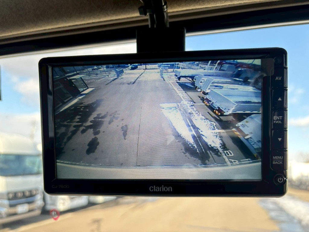 液晶バックモニター付きです。|三菱 スーパーグレート 2PG-FY74HYの写真33