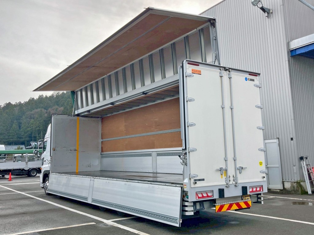 日野 プロフィア 2DG-FW1AHCの写真3