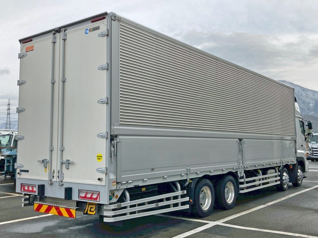 日野 プロフィア 2DG-FW1AHCの写真4