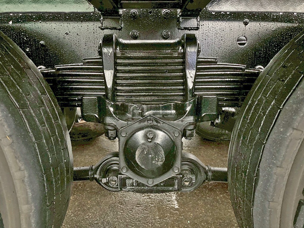 リーフサスです。|日野 レンジャー 2KG-GK2ABAの写真5