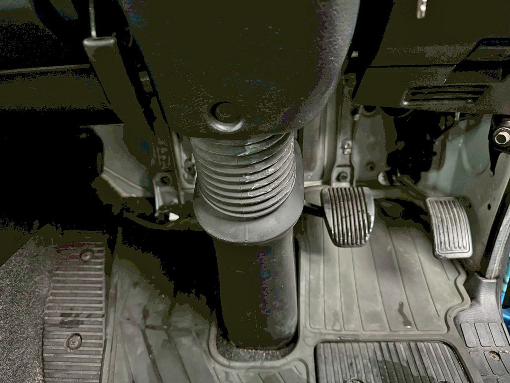 2ペダルです。|日野 プロフィア QPG-SS1EKDGの写真30