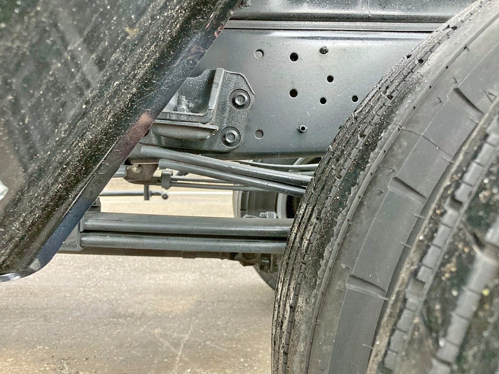 リーフサスです。|日野 デュトロ 2KG-XZU720M(2WD)の写真5