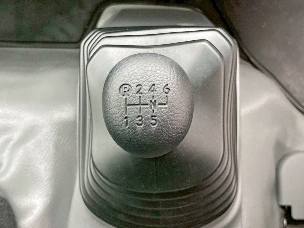 日野 デュトロ 2KG-XZU720M(2WD)の写真23