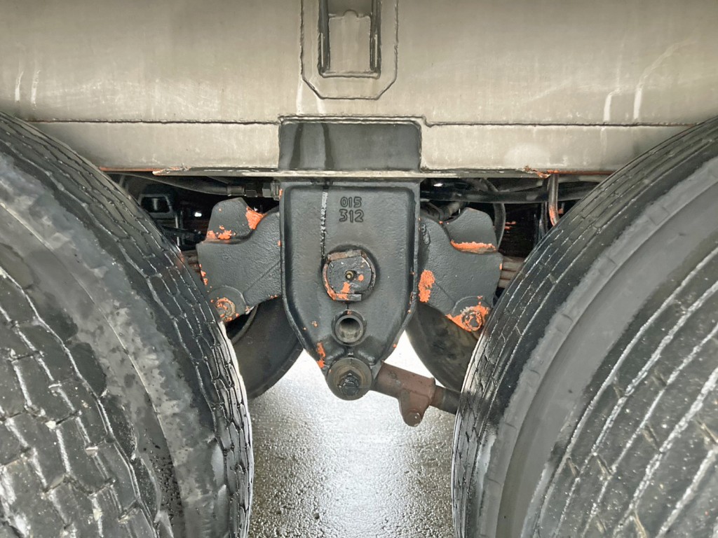 新明和  TSB220の写真5