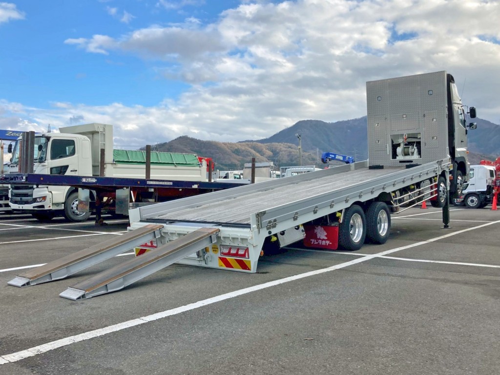 日野 プロフィア 2DG-FW1AHCの写真4