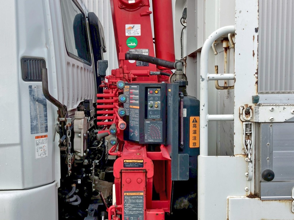 クレーンの操作レバーです。|三菱 ファイター QKG-FK62FZの写真26