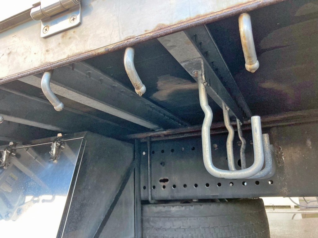 シャーシとネタの状態です。|日野 プロフィア 2DG-FW1EHGの写真6