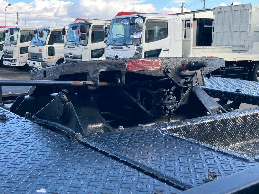 ダブルカプラです。|日野 プロフィア 2DG-SS1EKHAの写真12