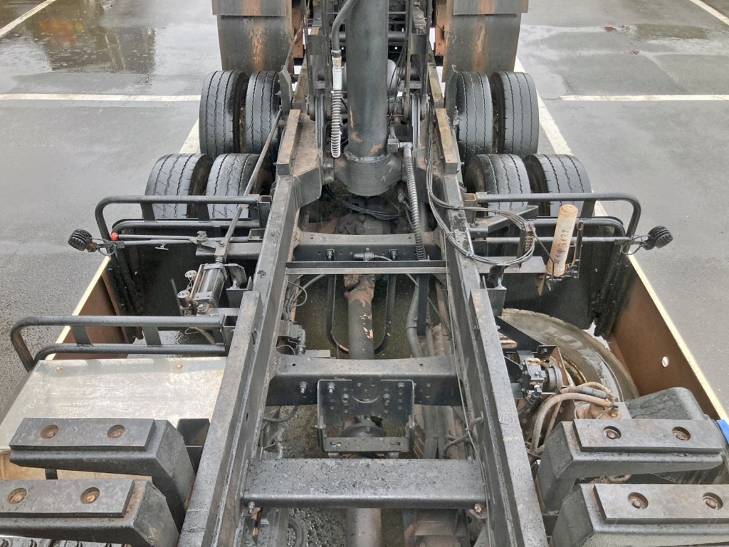 UDトラックス 2PG-CD5BLの写真18