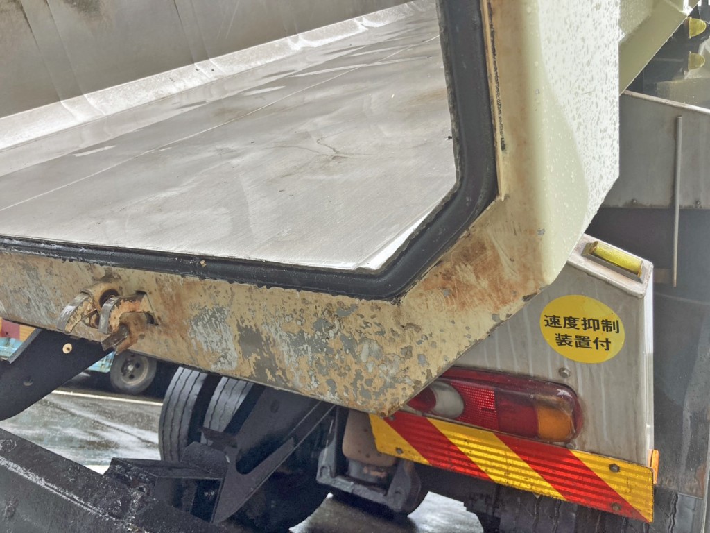 水密式です。|UDトラックス 2PG-CD5BLの写真22