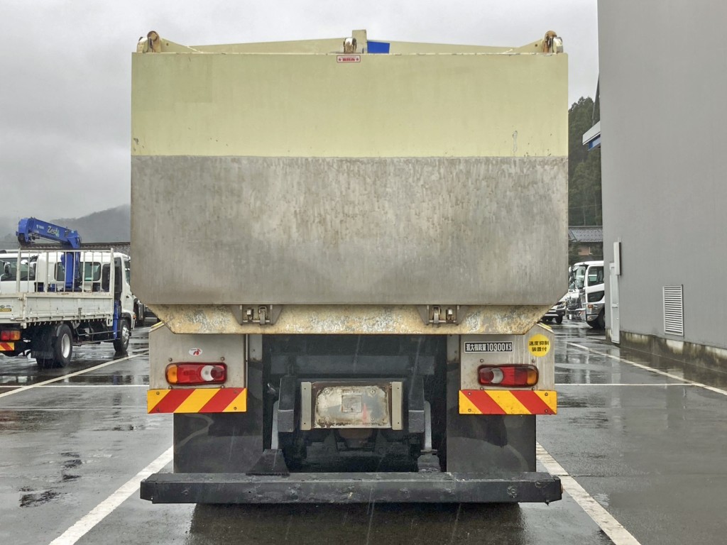 リヤ周りの状態です。|UDトラックス 2PG-CD5BLの写真24