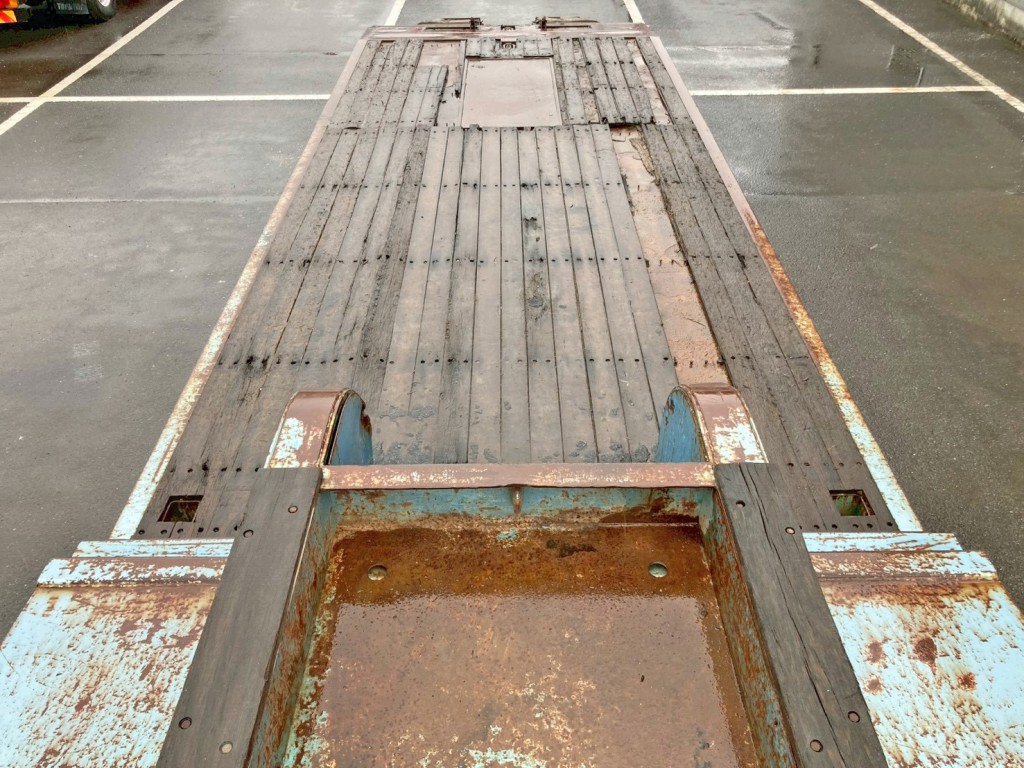 前方から後方を見た状態です。|東急  TL33F7E3Sの写真20