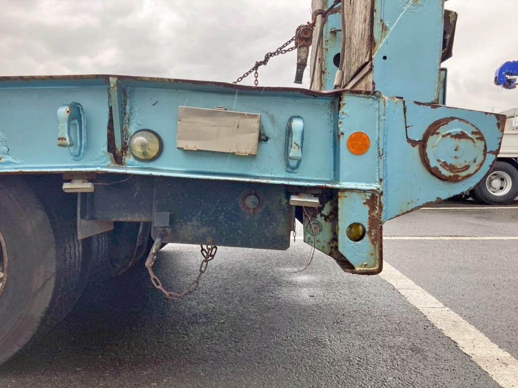 助手席側の補助脚の状態です。|東急  TL33F7E3Sの写真24