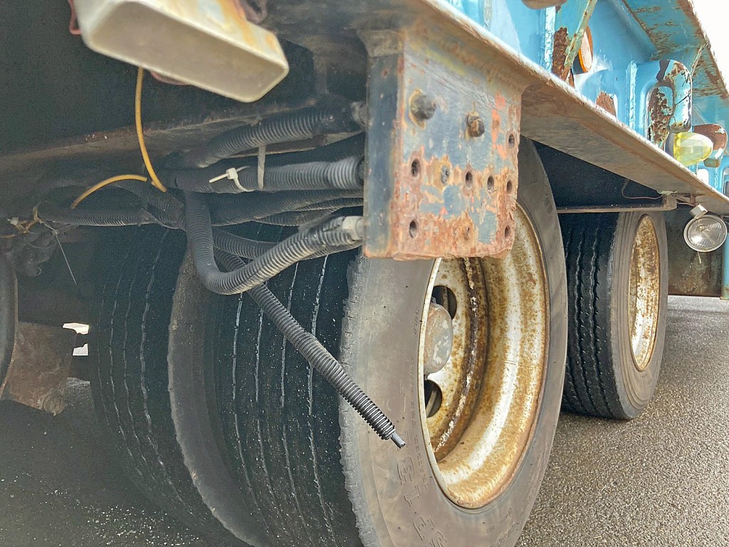 集中グリスホースが切れています。(運転席側)|東急  TL33F7E3Sの写真44